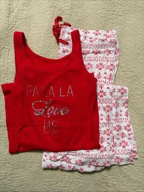 Victoria's Secret Women’s Red & White 'Fa La La Love Me' Pajama Set